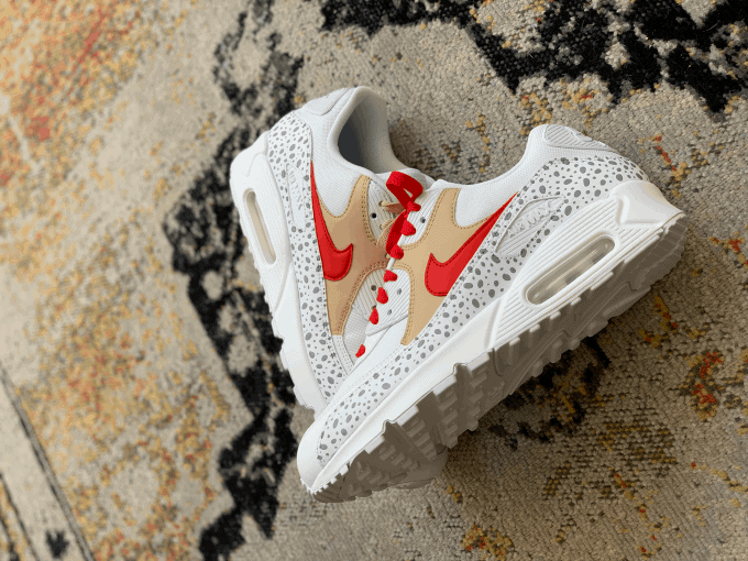 nike am90