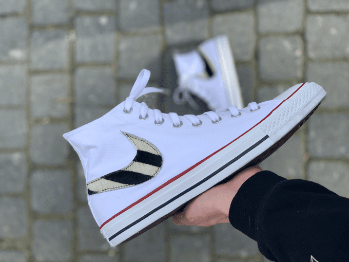 converse custom zebra