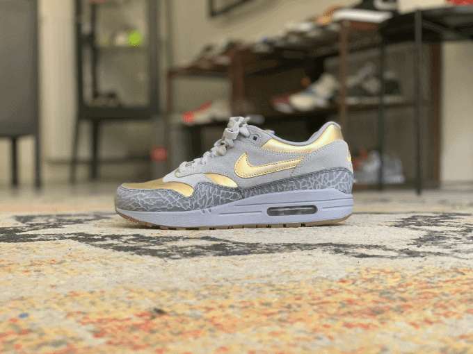 am1 elephant