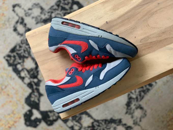 am1 wolf grey